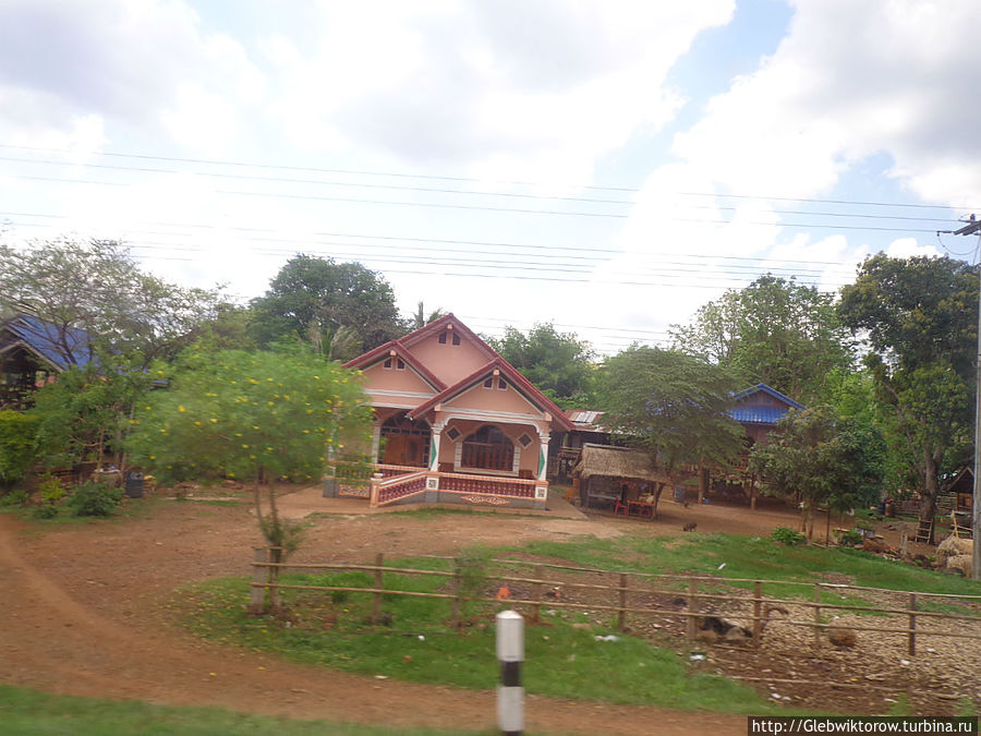 Город Салаван Салаван, Лаос