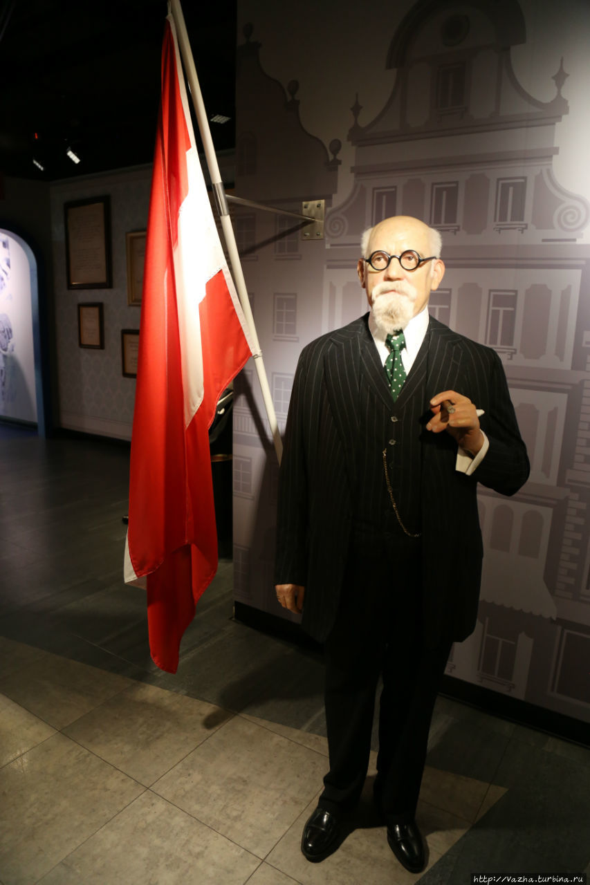 Карл Ренер. Австрийский политический деятель,социал-демократ и теоретик австро-марксизма,первый федеральный канцлер Австрии