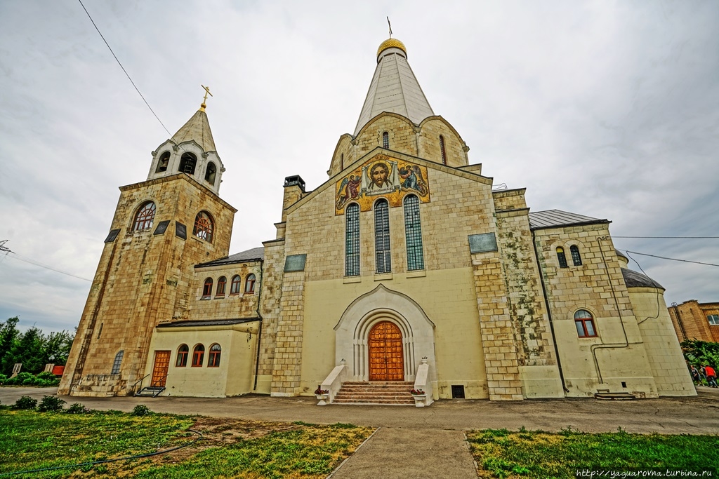 Храм во имя Животворящей Троицы / Trinity church in Balakovo