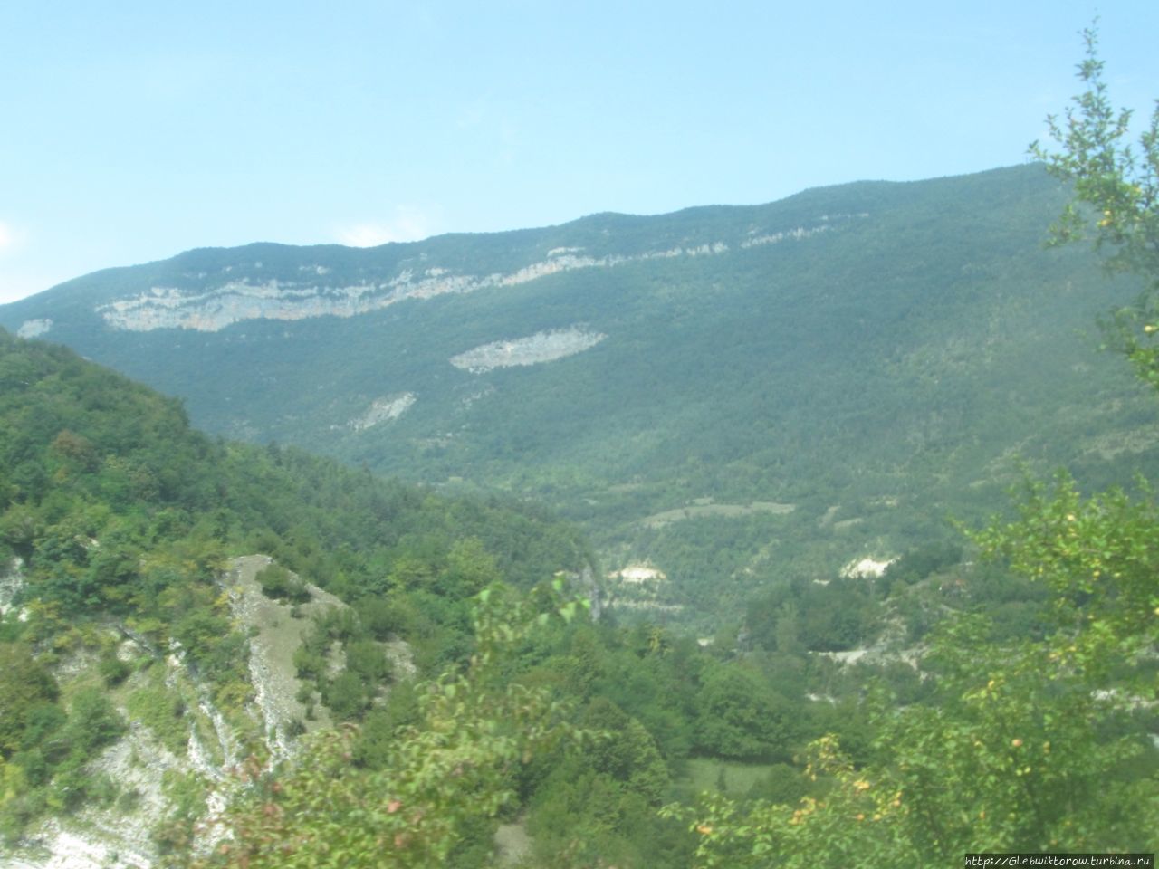 Поездка в Рачу Амбролаури, Грузия
