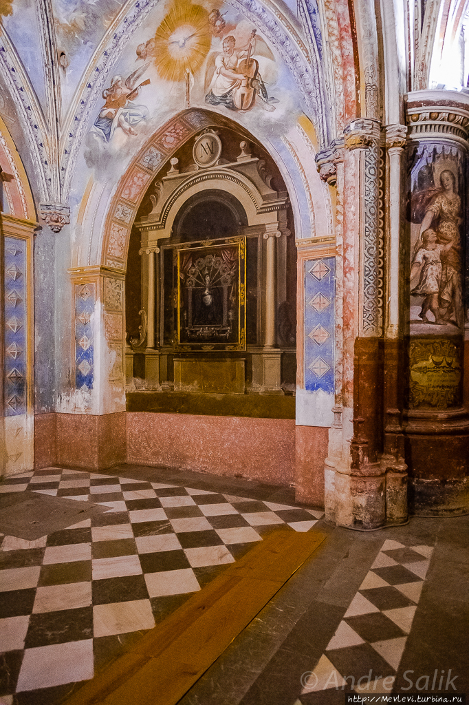 Монастырь Сан-Херонимо Гранада, Испания