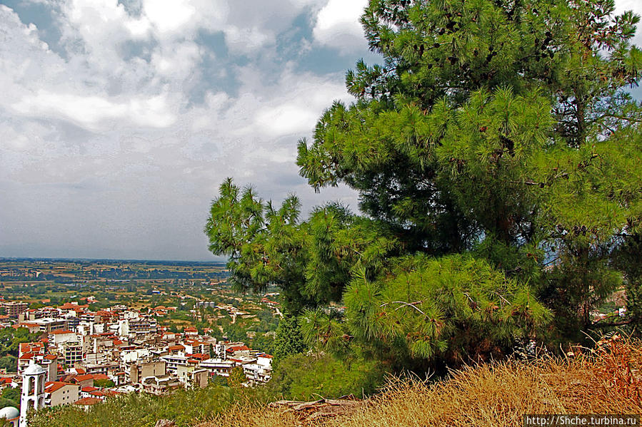 Сидирокастро, затерявшийся в горах. Монастырь Кирику и Иулии Сидорокастро, Греция