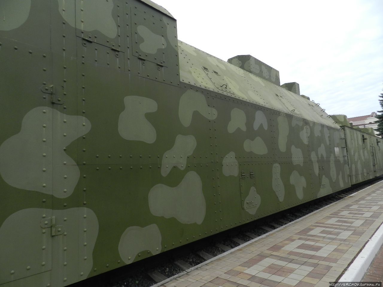 мы мирные люди но наш бронепоезд. наш бронепоезд на запасном пути. бронепоезд №13 – тульский рабочий. бронепоезд георгий победоносец. бронепоезд на запасном пути.