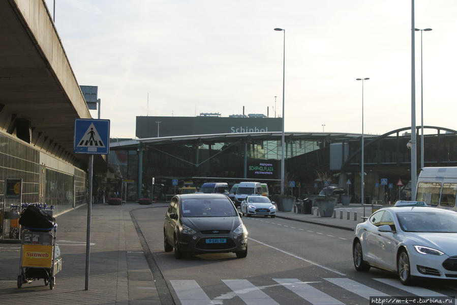 Аэропорт Амстердама Схипхол. Как добраться до города Амстердам, Нидерланды