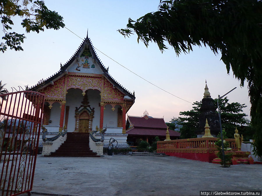 Город Ванвьенг Ванвьенг, Лаос