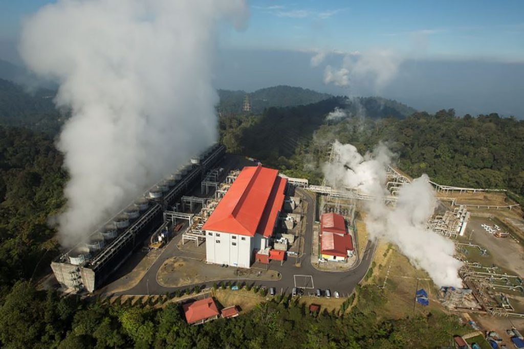 Геотермальная станция Салак и Насосная станция Ранит / Salak Power Plant and Ranith Water Pump