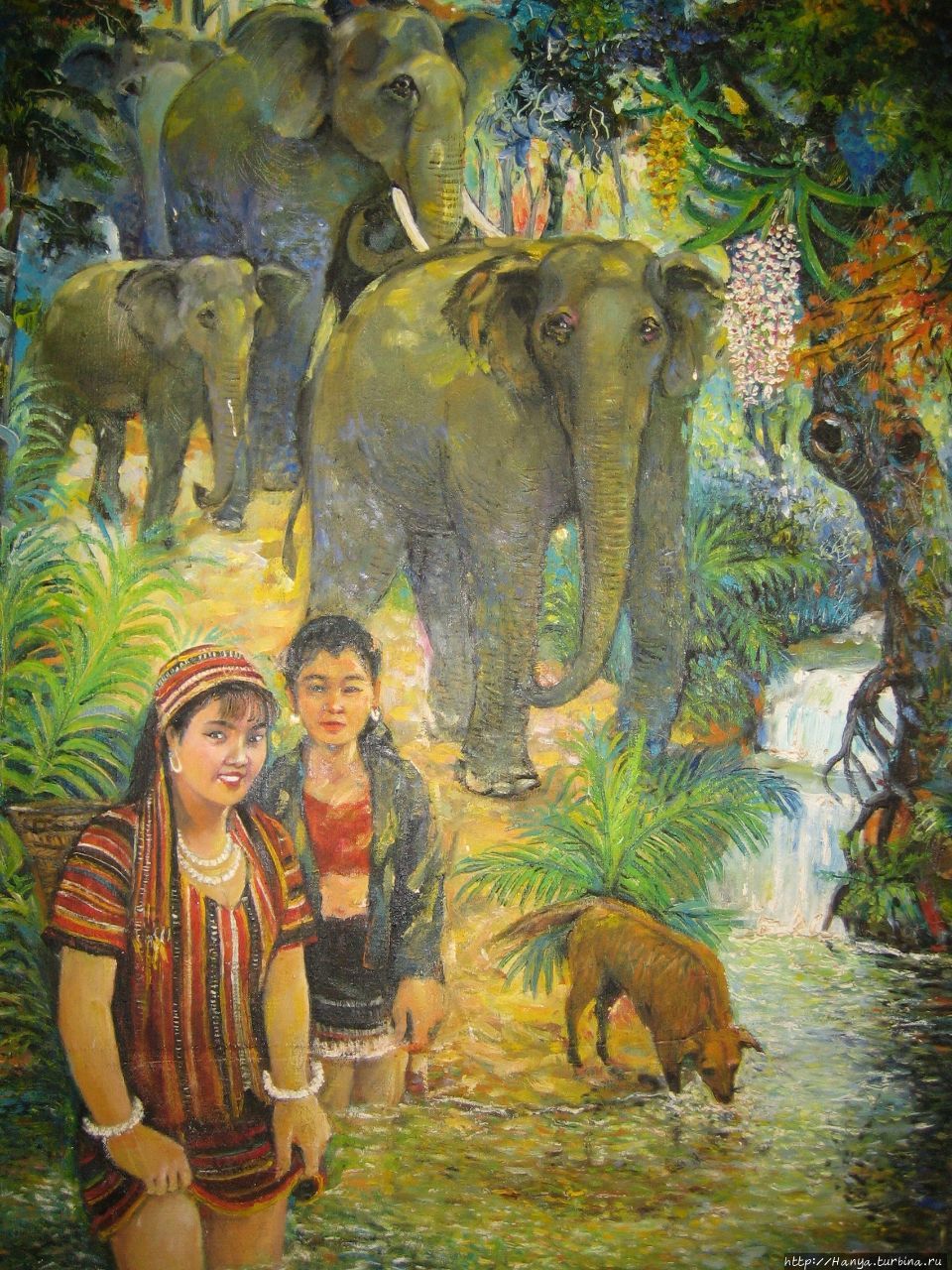 Картины художников в Ват Тхат Луанг Вьентьян, Лаос