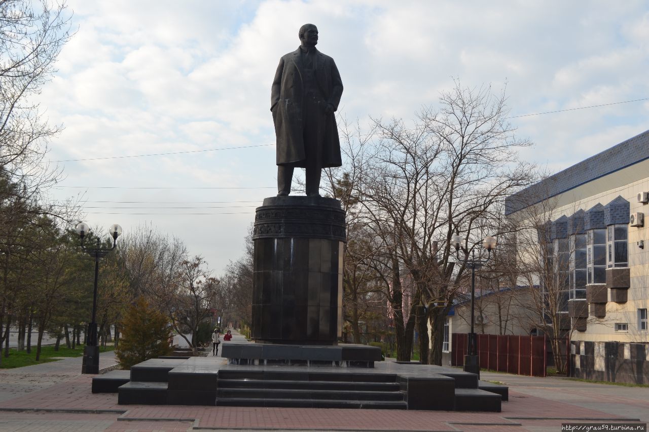 Пагода Семи Дней Элиста, Россия