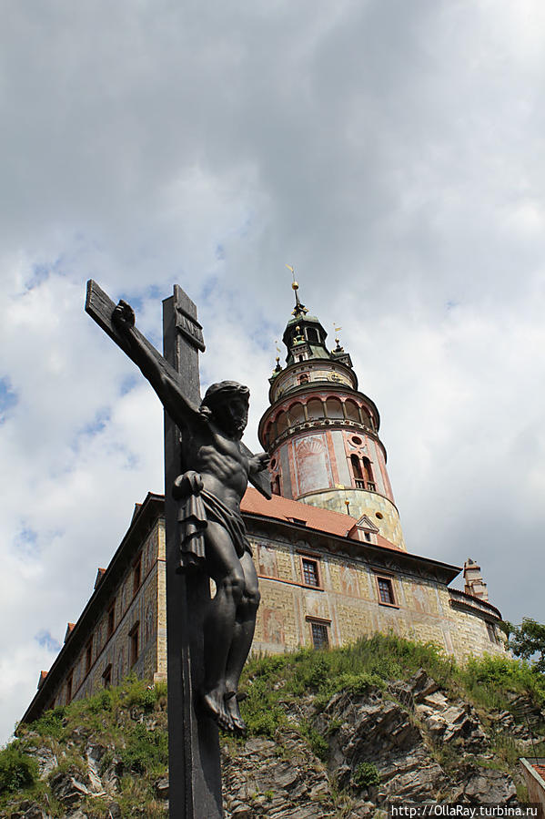 Впервые упоминается замок  в 1200 -х годах. Он считается вторым по величине в Чехии после Пражского града. Чешский Крумлов, Чехия