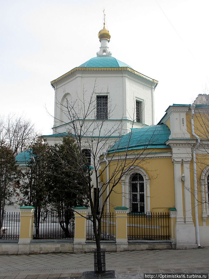 Храм Космы и Дамиана в Шубине Москва, Россия