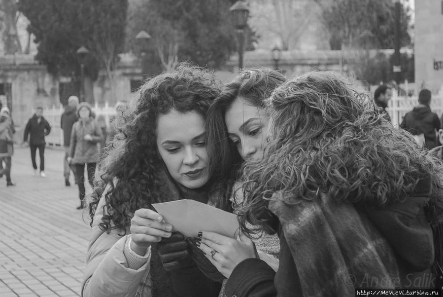 В Голубой Мечети Стамбул, Турция