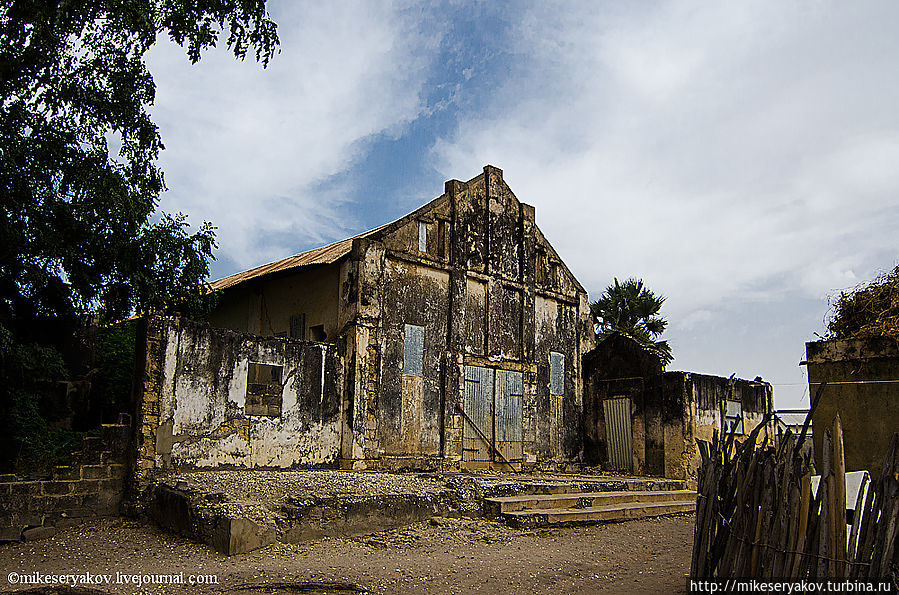 Деревня Мар Лодж и сенегальская школа Мар-лодж, Сенегал