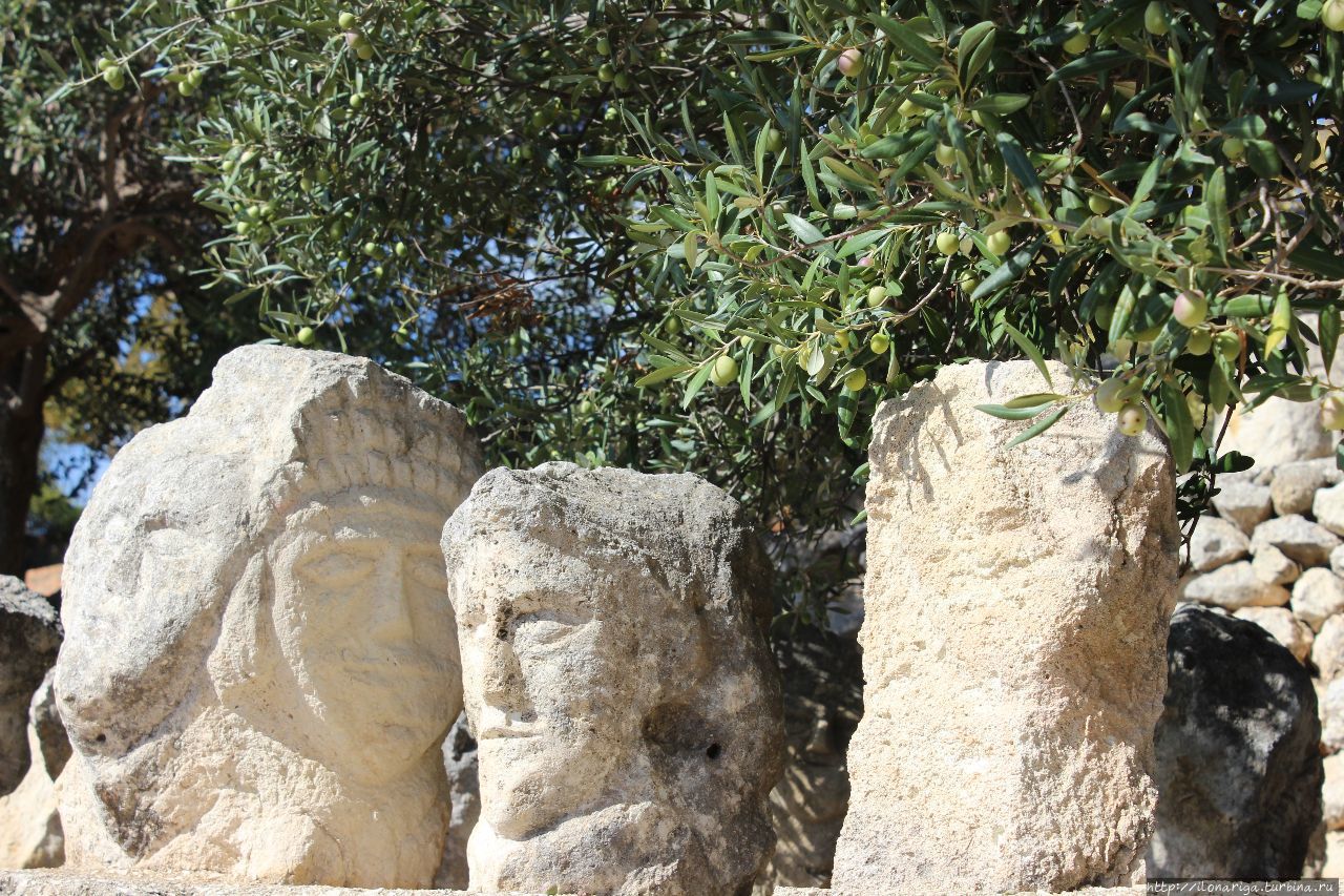 Зачарованный Замок Шакка, Италия