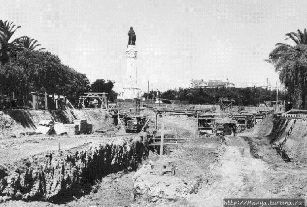 Прокладка метро на площад