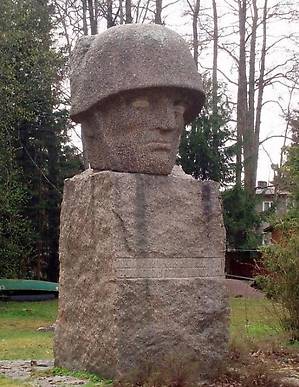 А вот и фотография голова-героя-освободитя