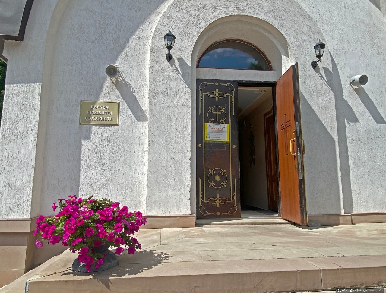 Марийский духовный центр Зарваница Зарваница, Украина