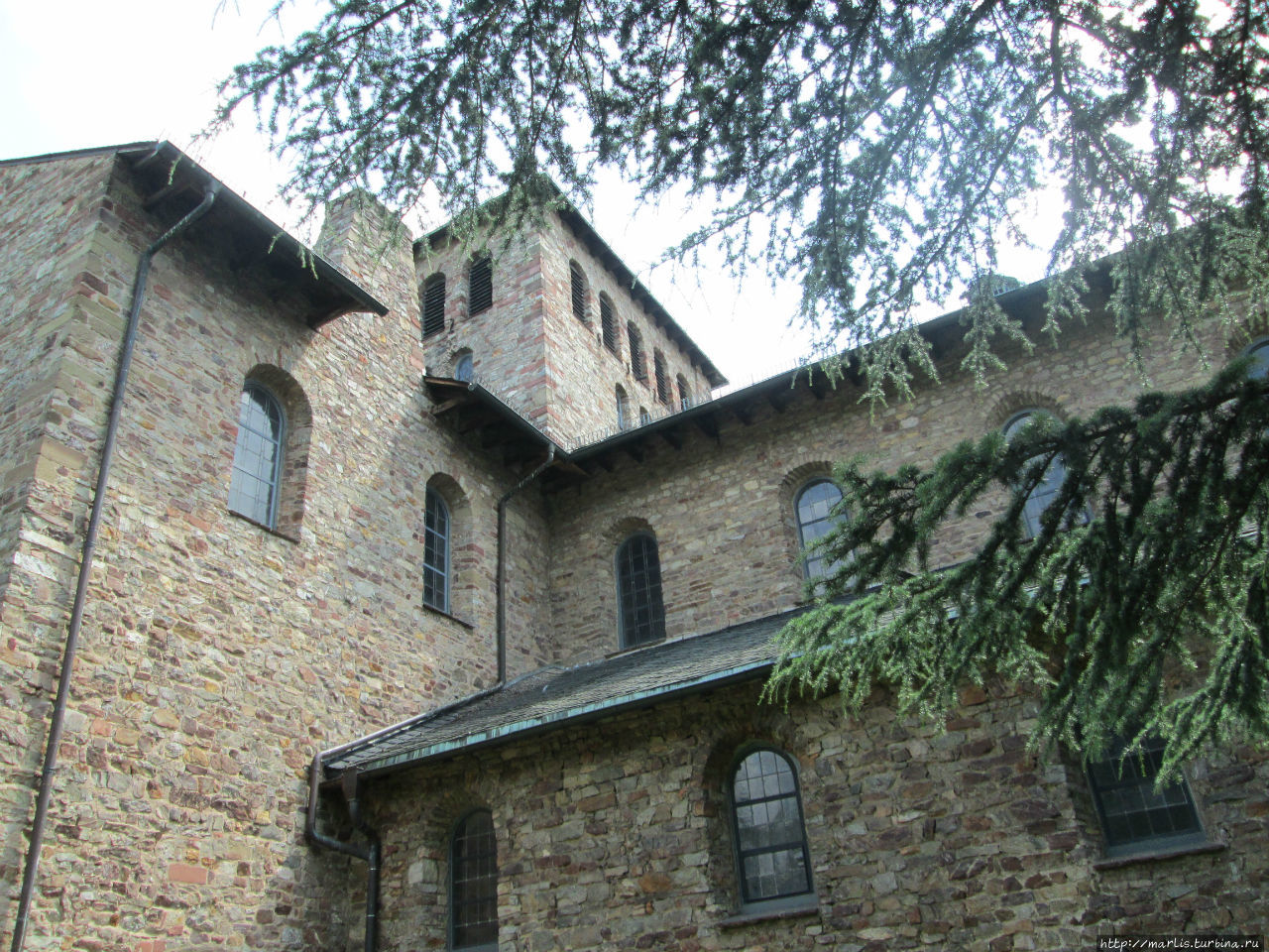 Монастырская церковь Иоанна Крестителя Гайзенхайм, Германия