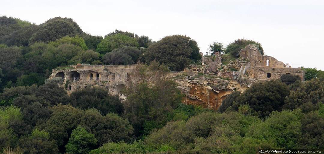 Pozzuoli- город детства Sofia Loren Поццуоли, Италия