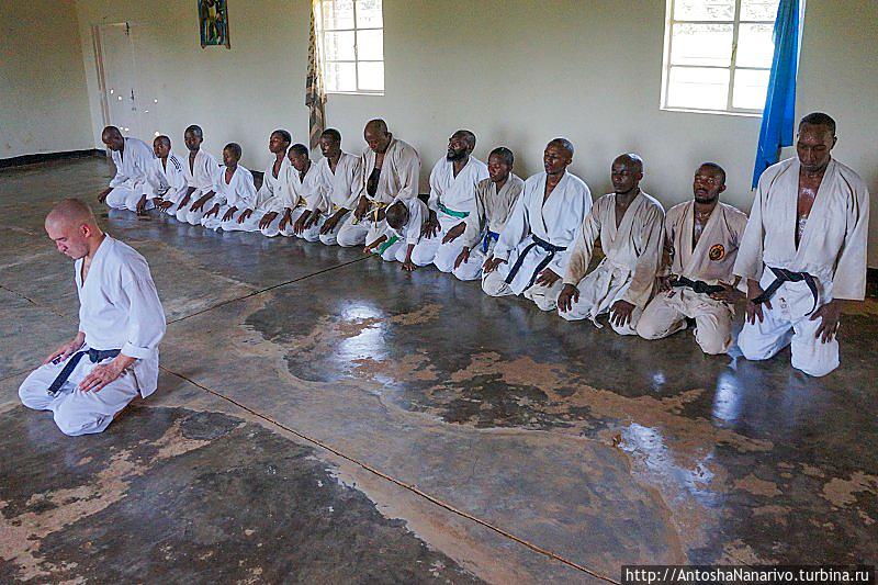 Сибирский сэнсэй Кигали, Руанда
