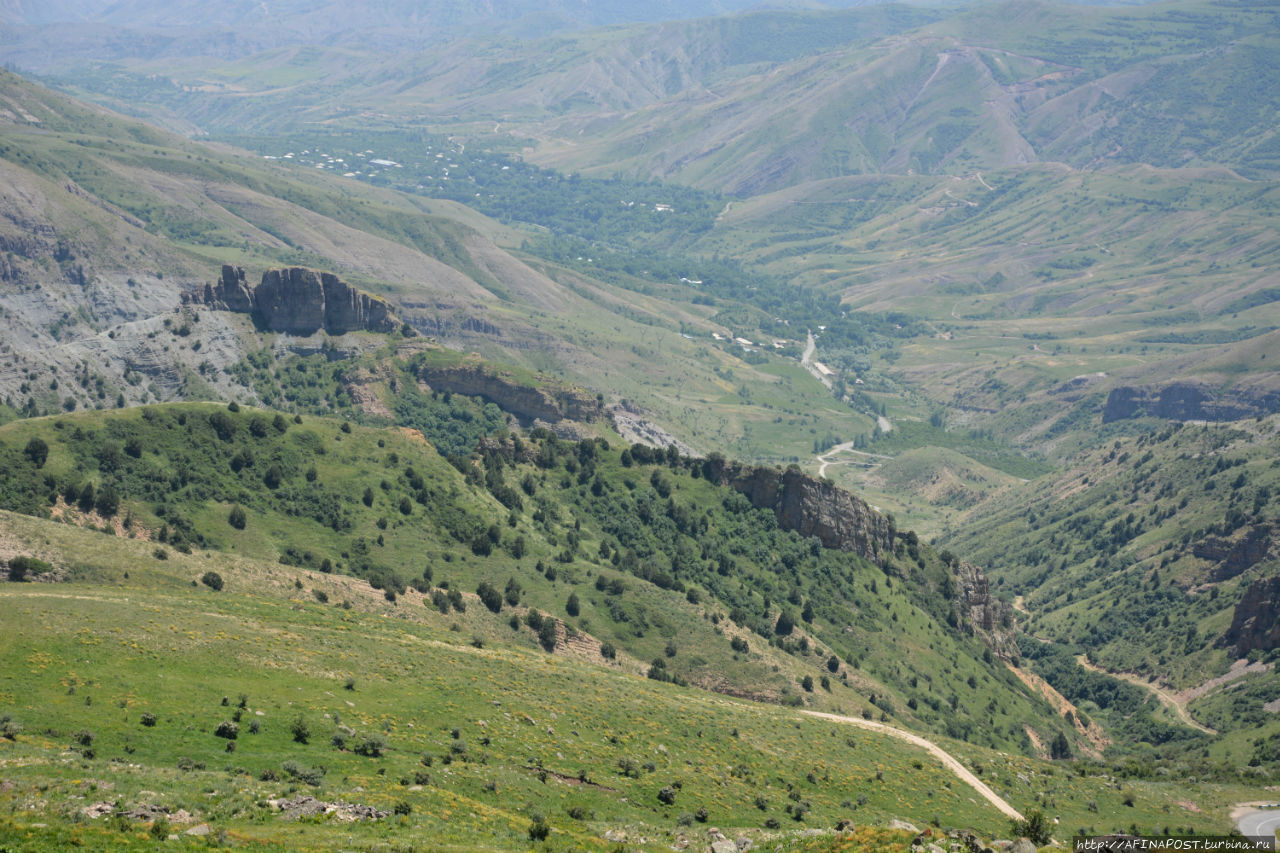 Селимский перевал и караван-сарай