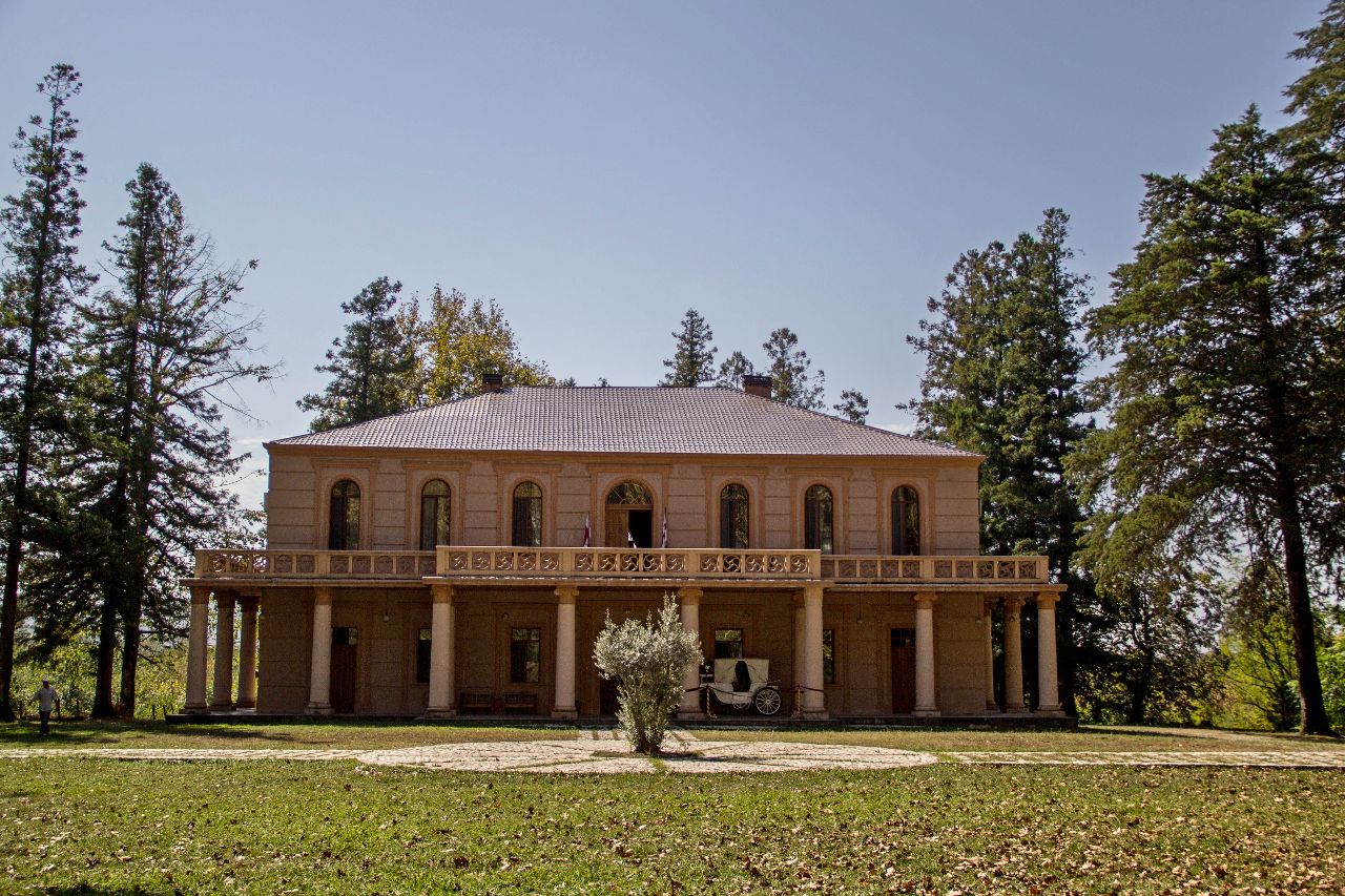 дворец Дадиани в Мартвили Мартвили, Грузия
