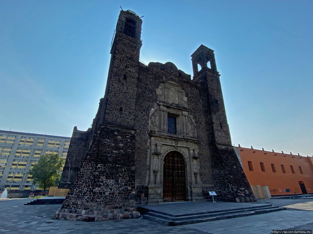 Цековь Сантьяго Тлателолько / Iglesia de Santiago Tlatelolco