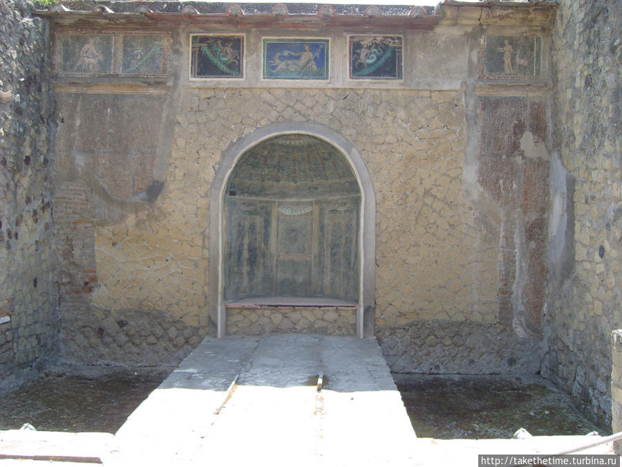 В тени Помпей: Herculaneum Эрколано, Италия