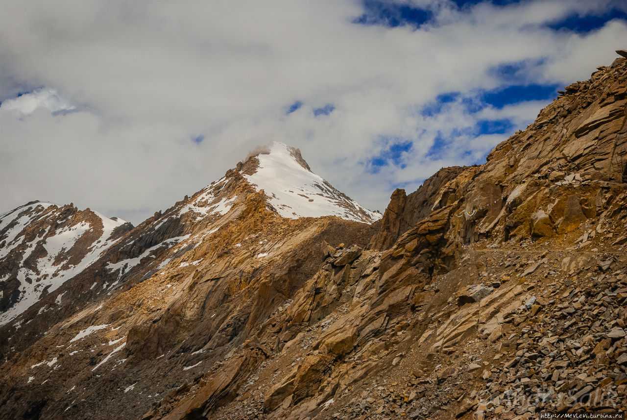 По самой высокогорной дороге в мире Лех, Индия