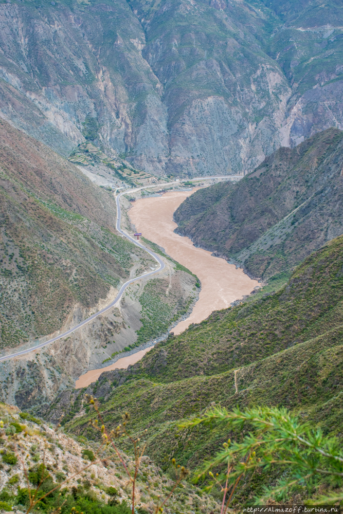 Великий поворот реки Янцзы Бензилан, Китай