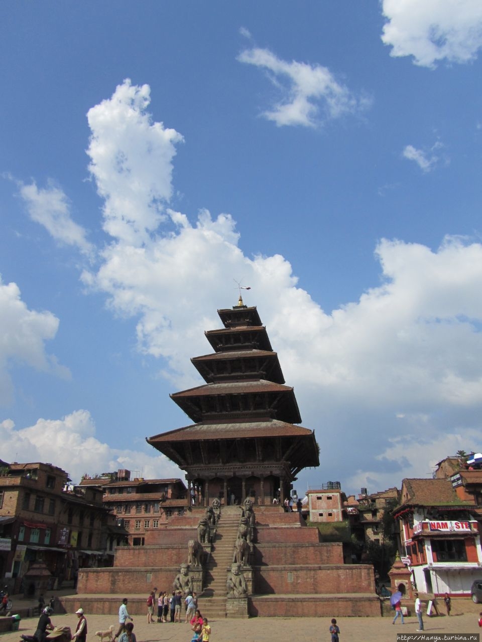 Храм Ньятапола Бхактапур, Непал
