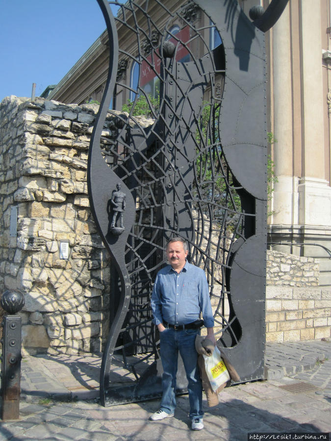Ворота Корвина Будапешт, Венгрия