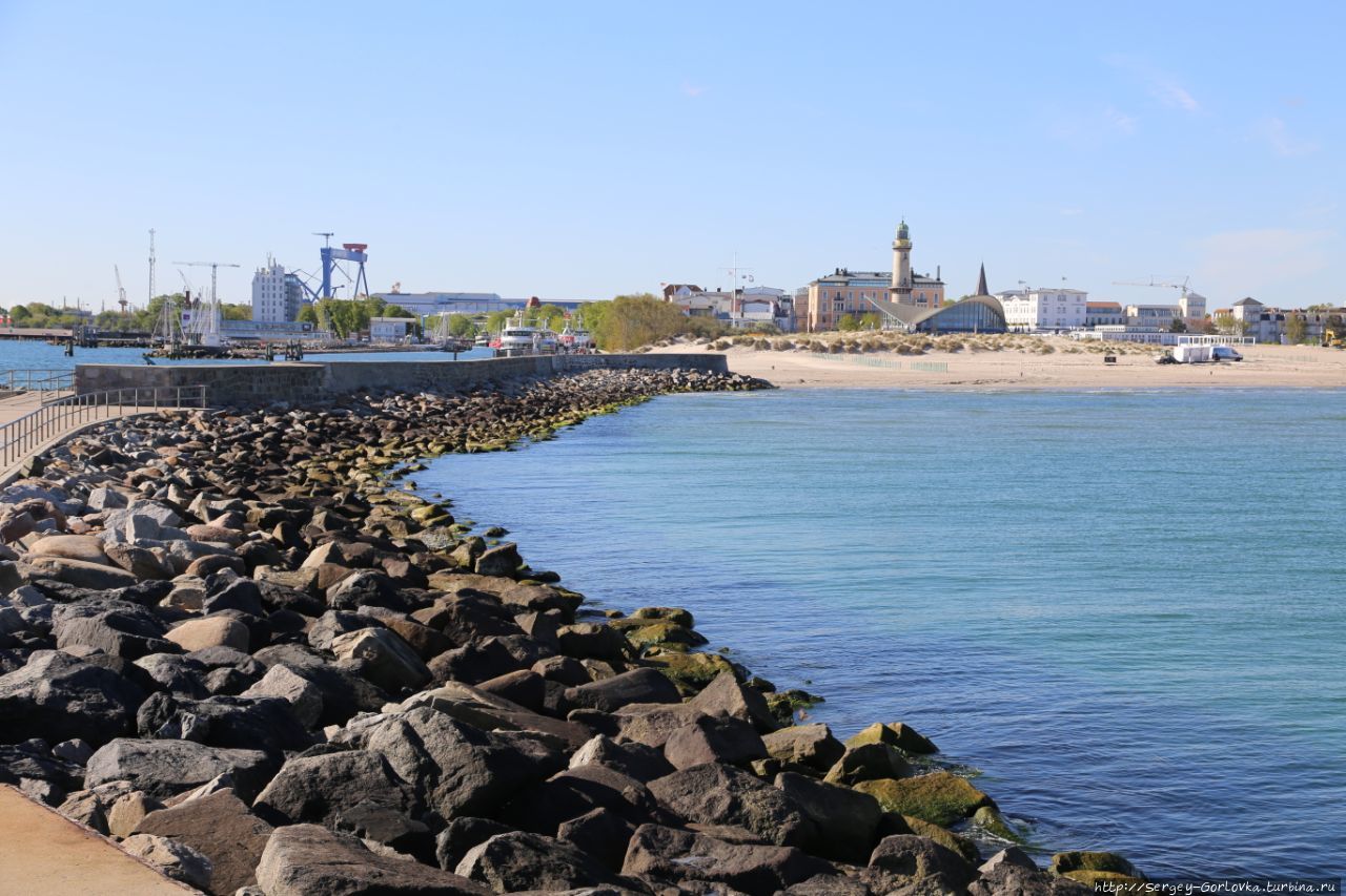 Самый популярный пляжный город  Балтики Варнемюнде, Германия