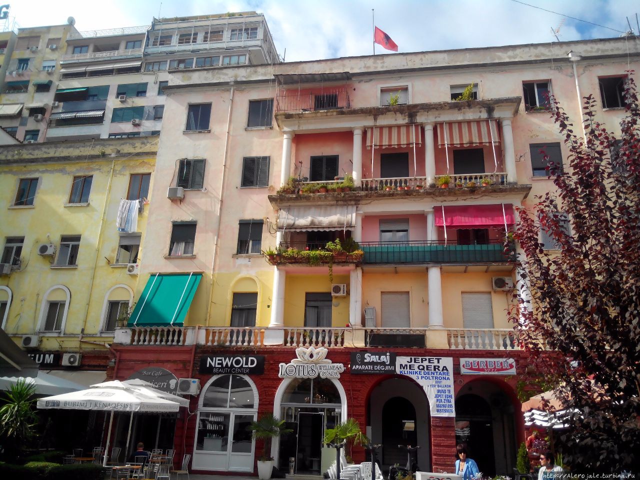 Улицы Тираны (2) Тирана, Албания