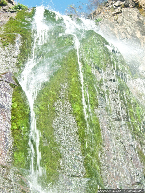 Прогулка к Бутаковскому водопаду Иле-Алатауский Национальный Парк, Казахстан