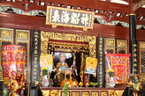 Храм Тянь Хок Кенг. В центре — Ма Цу. Фото из интернета