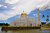 Именно эта мечеть является высотным мерилом всех зданий в городе.