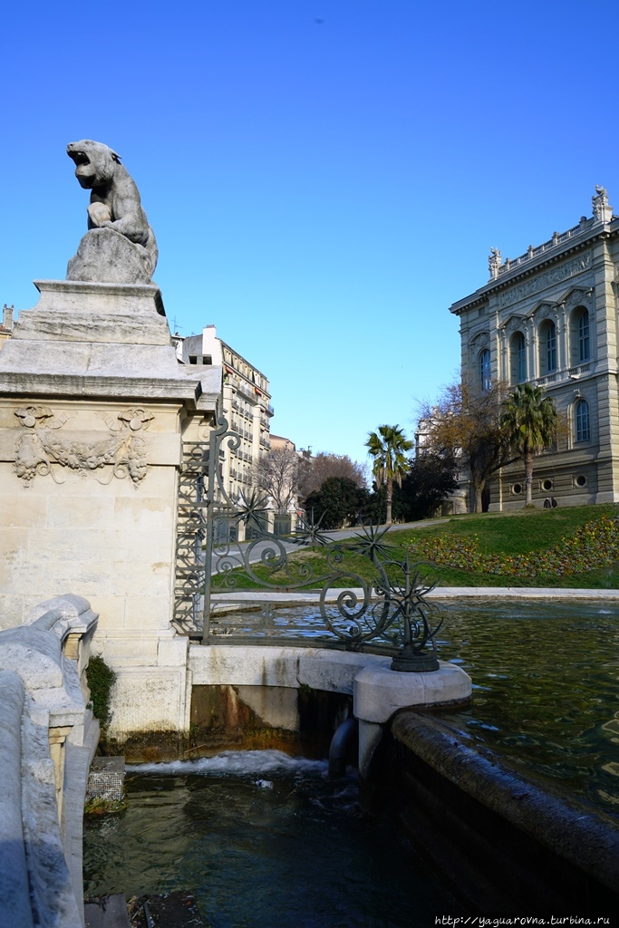 Дворец Лонгшамп Марсель, Франция Дворец Лонгшамп Марсель, Франция