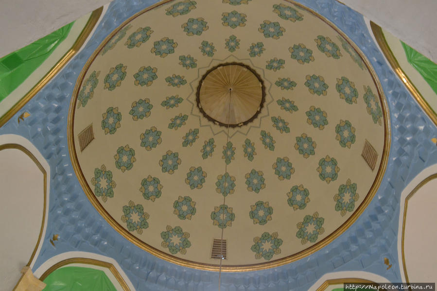 Маленькая экскурсия по Джума мечети Дербент, Россия