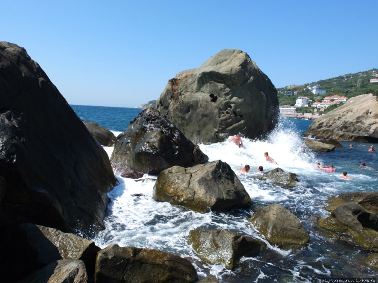 Вокруг Воронцовского дворца Алупка, Россия