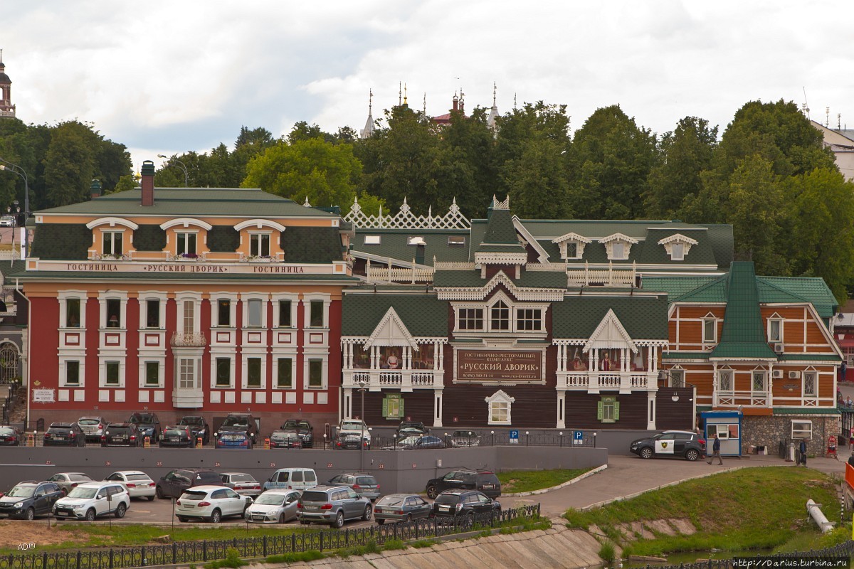 Свято-Троицкая Сергиева Лавра. Снаружи Сергиев Посад, Россия