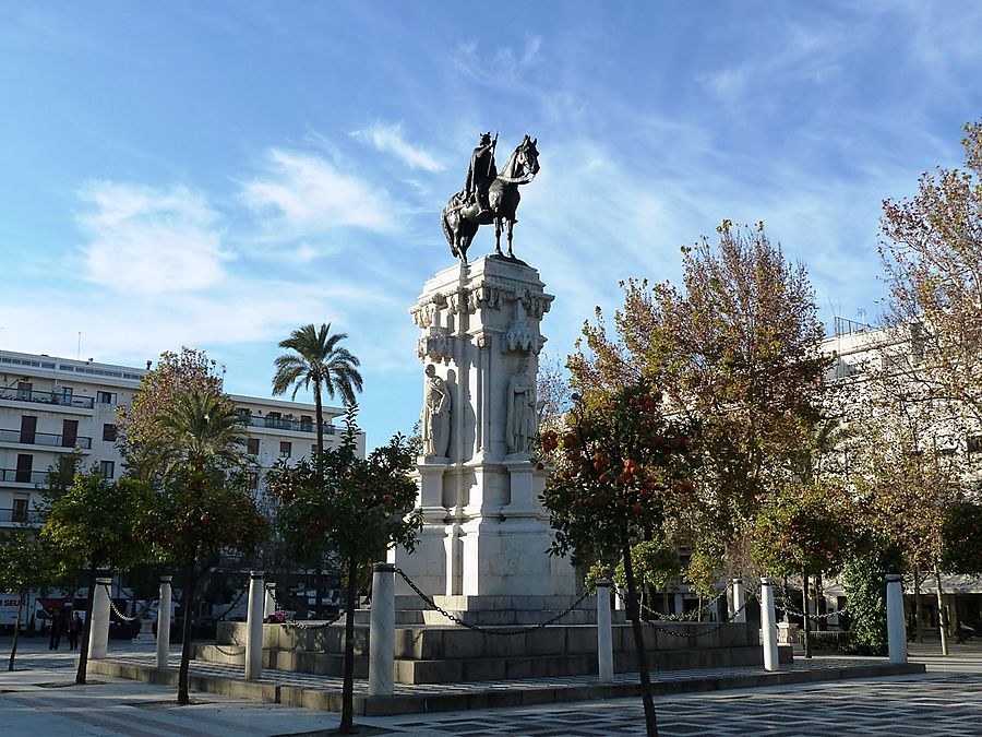 Памятник на Plaza Nueva Севилья, Испания