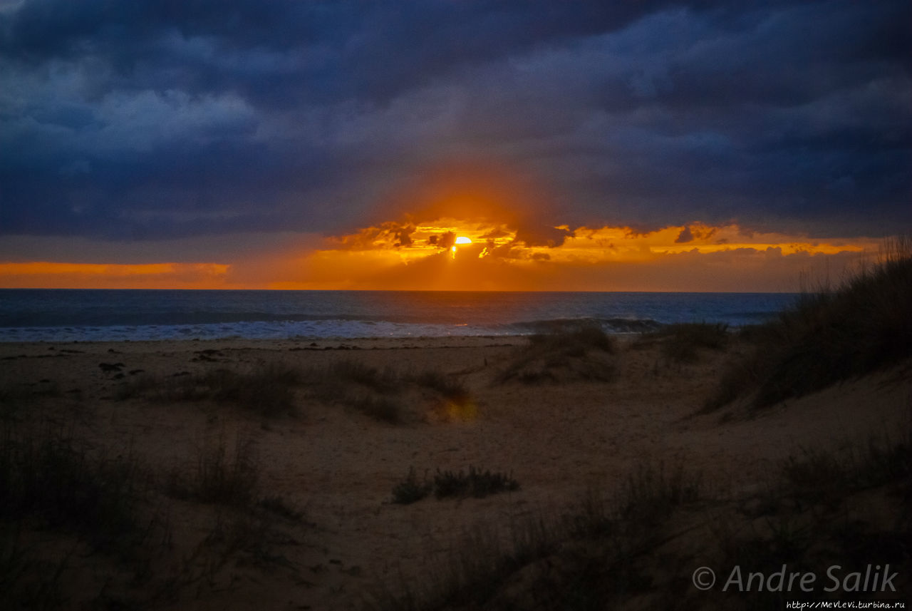 Закат и октябрьский океан Тарифа, Испания