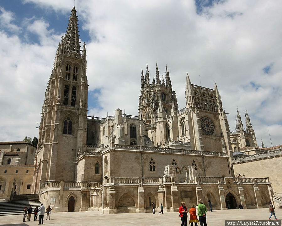 Собор в Бургосе. Южный фасад