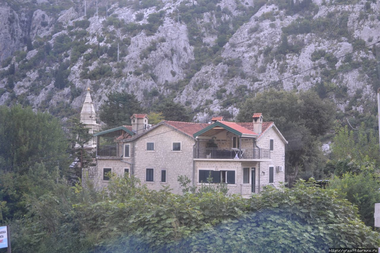 Церковь Богоматери Снегов Шкаљари, Черногория
