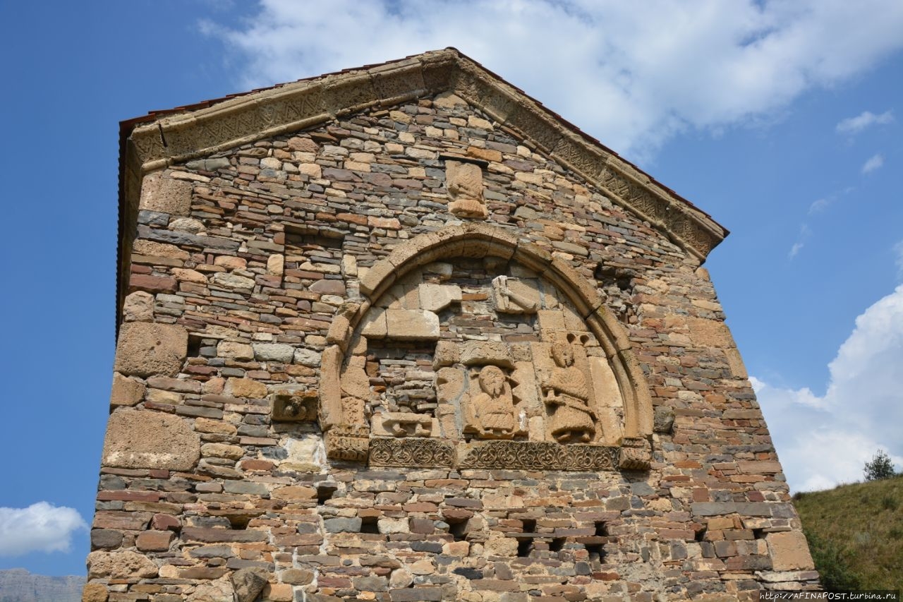 Древний христианский храм Тхаба-Ерды, Россия