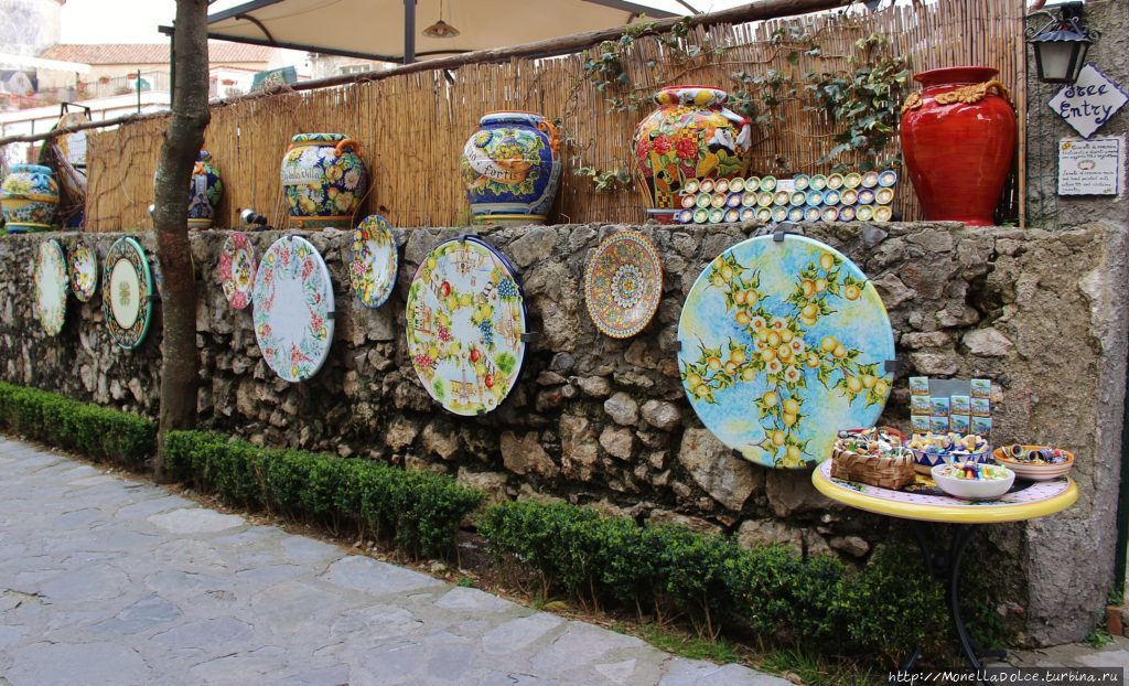 Ravello: villa Rufolo в августе Равелло, Италия