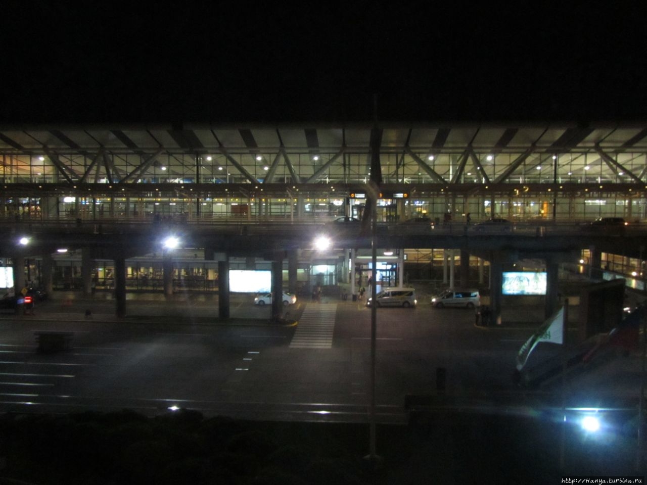 Международный аэропорт имени Артуро Бенитеса Сантьяго, Чили