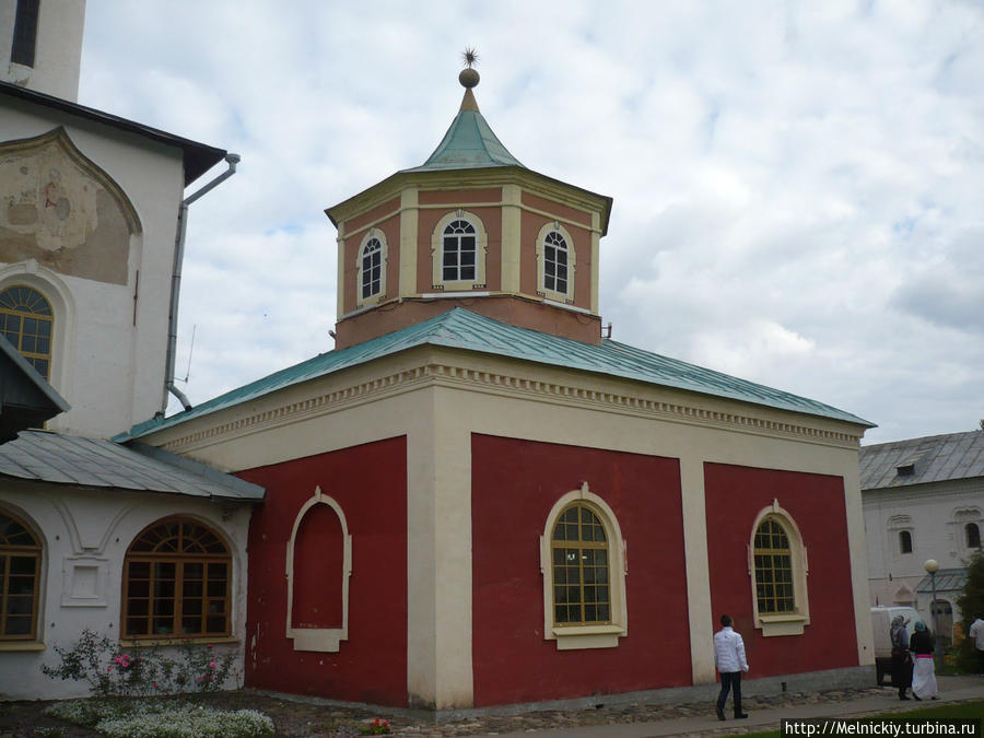 Тихвинский Богородичный Успенский монастырь Тихвин, Россия