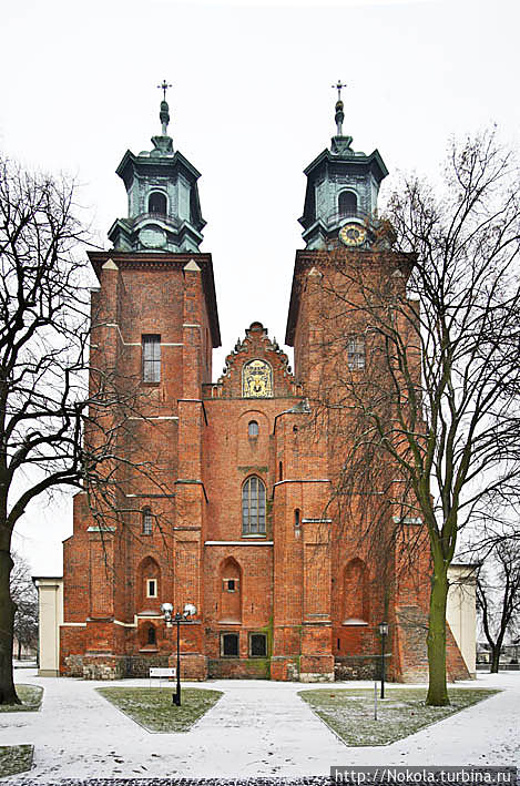 Архикафедральный собор Успения Девы Марии Гнезно, Польша
