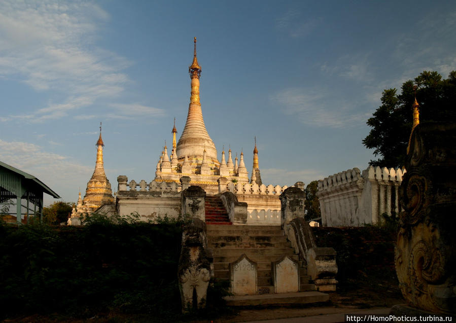 Монастырь Королевы главного дворца Ава, Мьянма